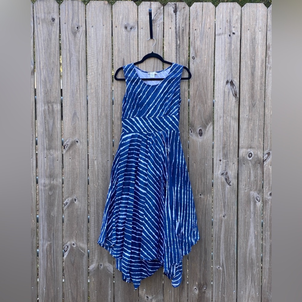 Vasna Desire Dress
Blue